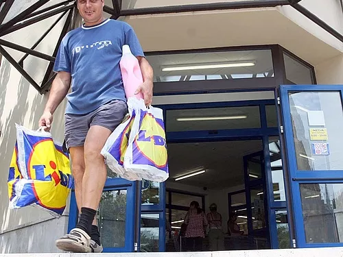 Stagnált a fogyasztás az első félévben
