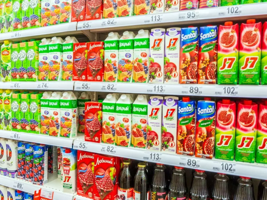 Újrahasznosított műanyagból készülő raklapok