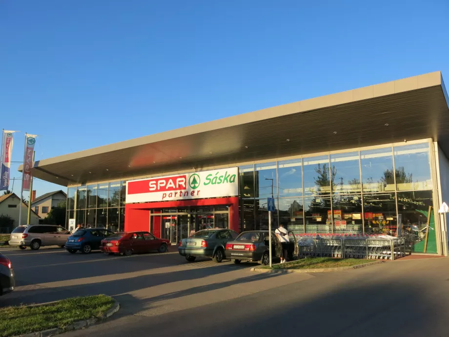 Tovább növekedett a négy pilléren álló magyarországi SPAR