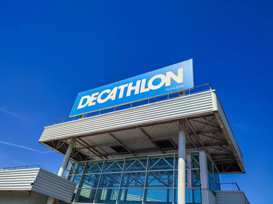 Új áruházat nyit a Decathlon