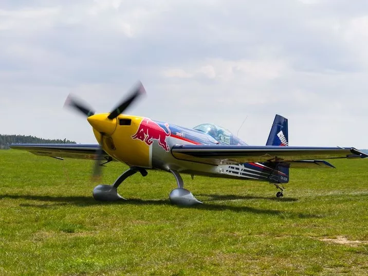 A Balatonra költözött a Red Bull Air Race