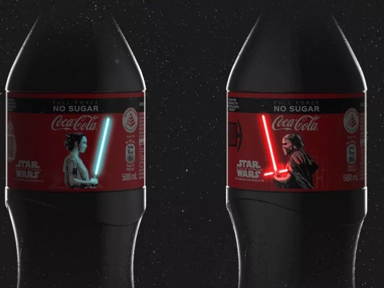 Ütősen ünnepli az új Star Warst a Coca-Cola