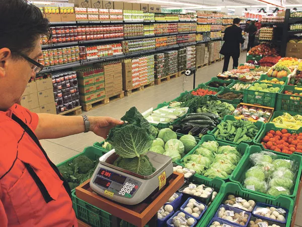 Gazdavonallal is segíti a CBA a magyar termelőket