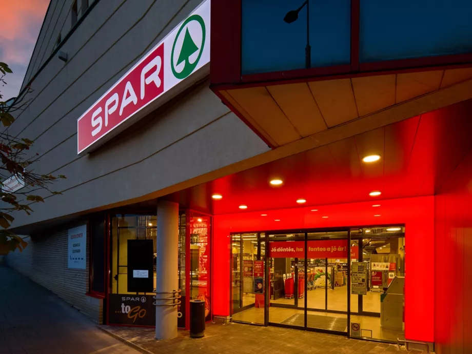 Megújult a SPAR szupermarket a budapesti Eleven Centerben